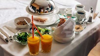Alojamiento y hospitalidad